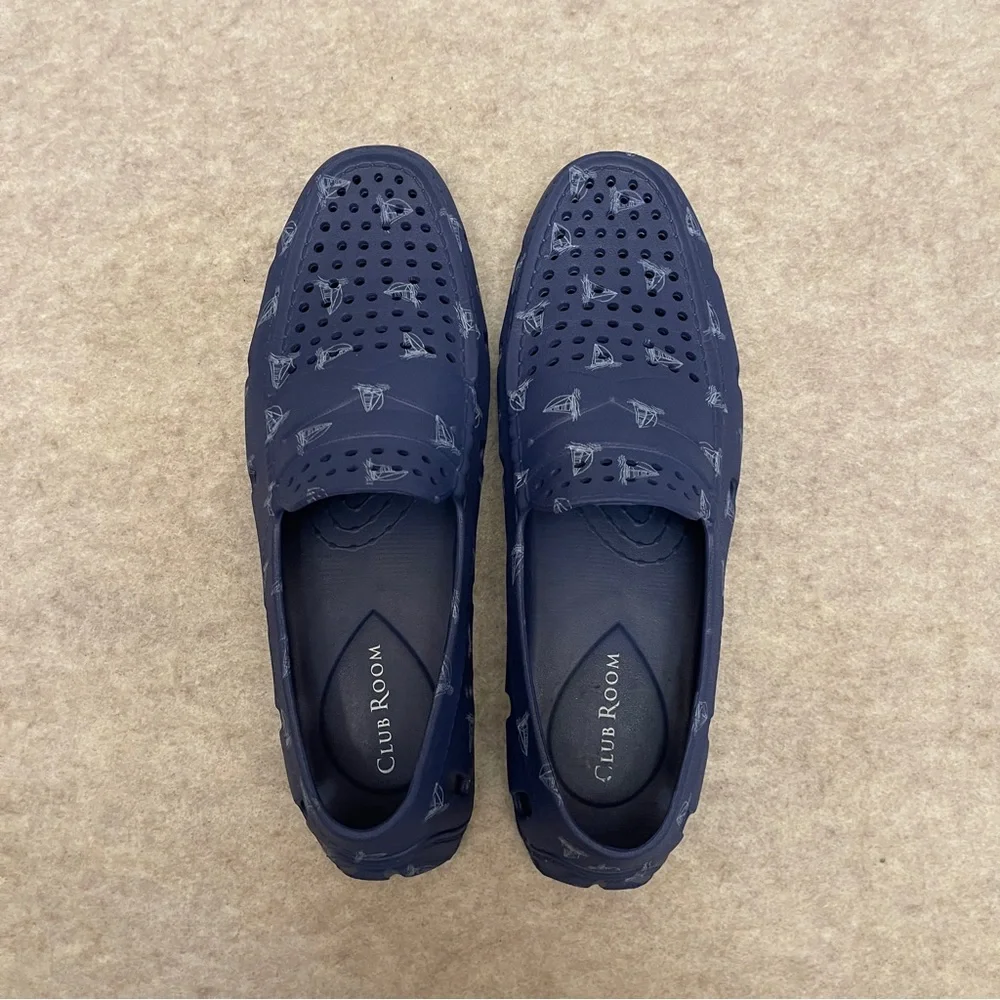 Club Room Blue Nautical Rubber Lightweight Water Slip On Boat Shoes Mens size 10